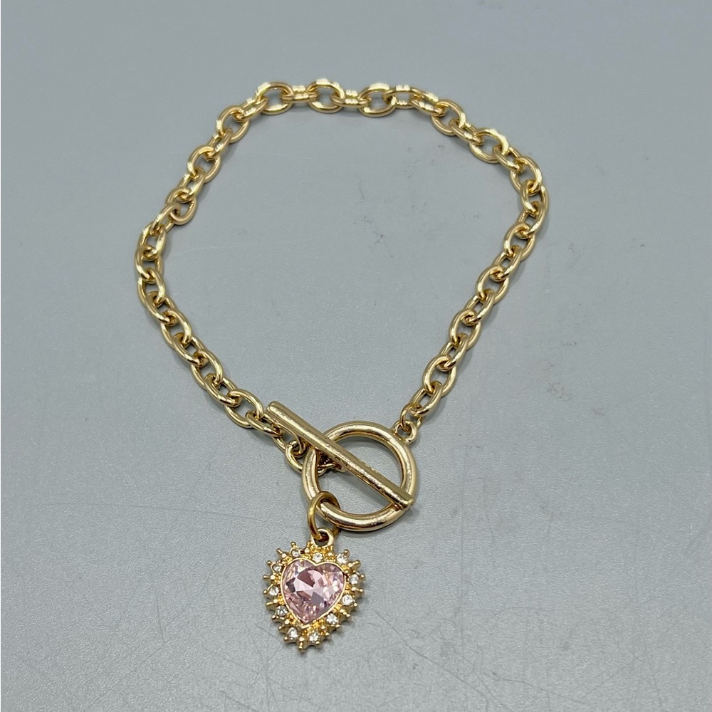 Women’s Gold Color Toggle Heart Drop Bracelet - Picture 2 of 4